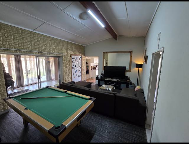 2HA FARM FOR SALE IN MANTEVREDE